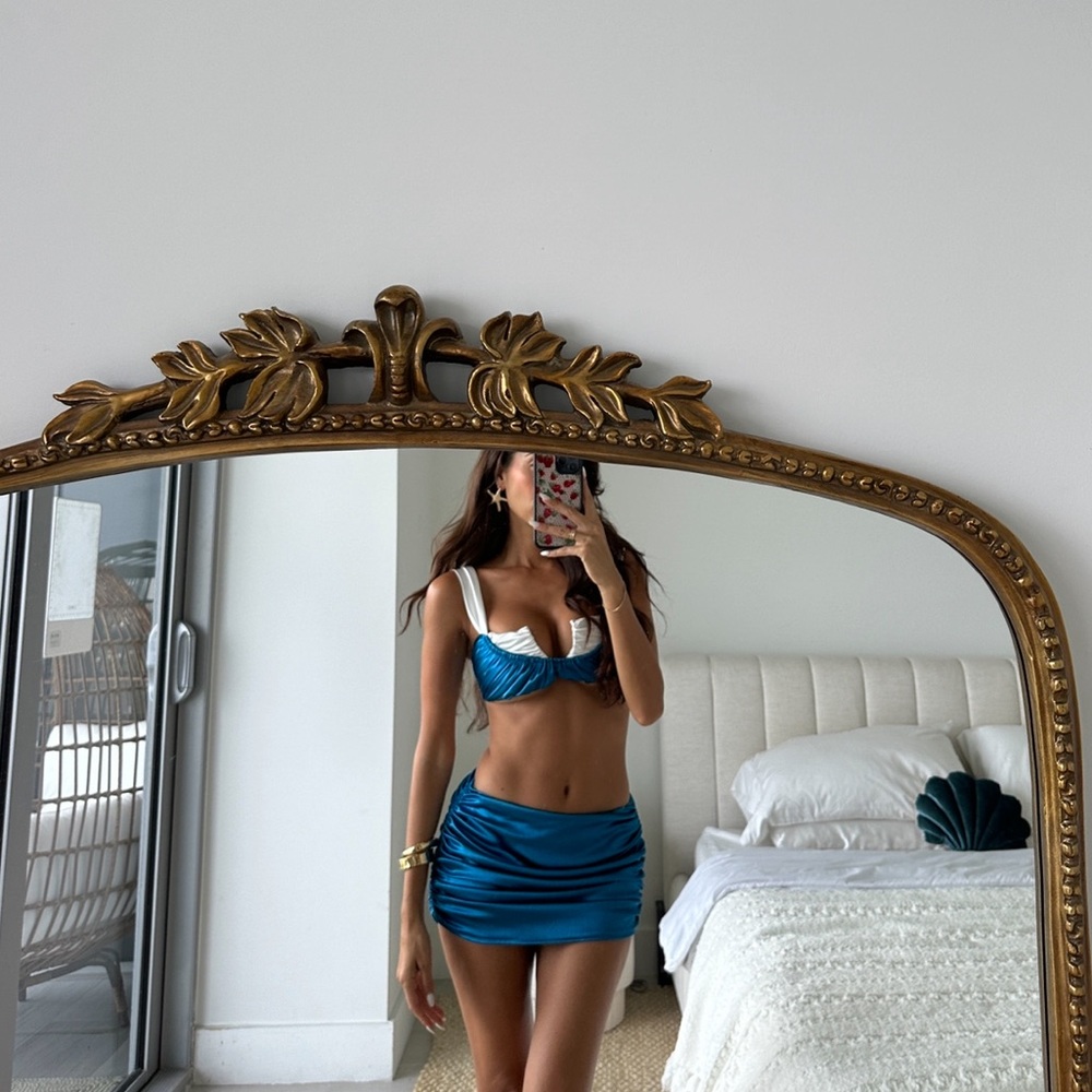 Divino seas bikini and skirt set